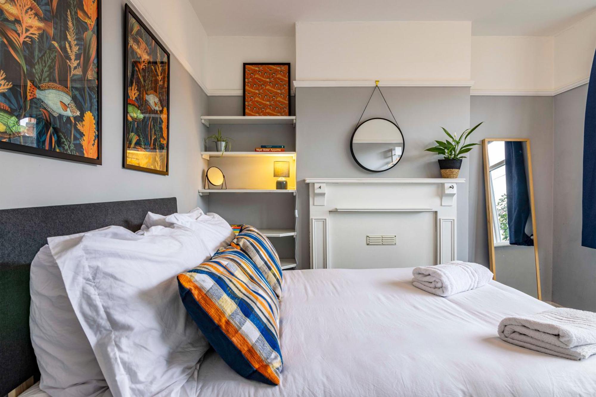 Lovely 4Bdr Home- Off Street Parking Sleeps 7 诺丁汉 外观 照片